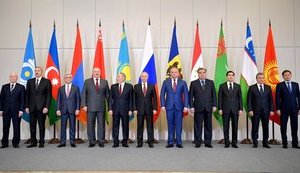 Россия пытается снять с себя санкции, действуя через СНГ, - СМИ