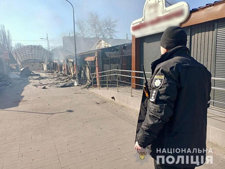 Наслідки обстрілів цивільної інфраструктури Чернігова 01