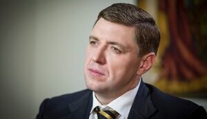 олександр,дубовий