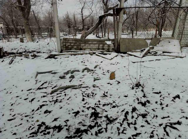 Militants mortared Avdiivka, hit residential area, - Abroskin 01