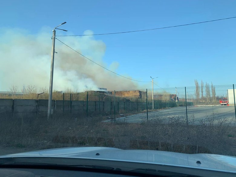 Оккупанты обстреляли почтовое отделение в Николаеве, ранены трое человек, - Ким 06