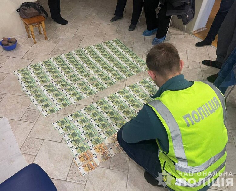 Працівників 
