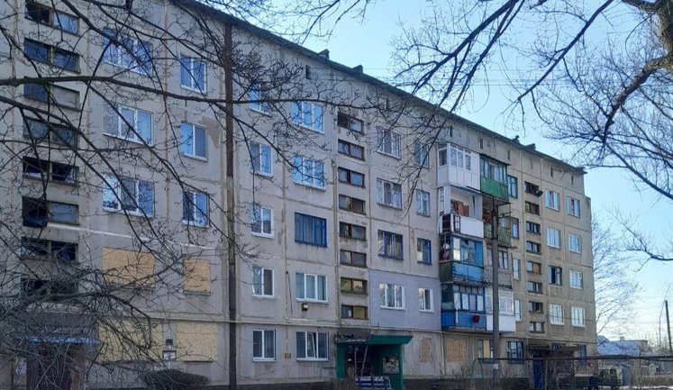 Рашисты ударили кассетными снарядами по рынку в Дружковке: по меньшей мере 7 погибших и 8 раненых (обновлено). ФОТОРЕПОРТАЖ