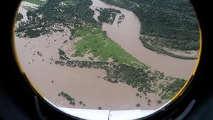 Предварительный паводковый ущерб инфраструктуре Закарпатья составляет 125 млн, - глава ОГА Петров