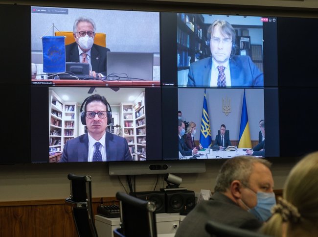 Зеленський взяв участь у засіданні Венеціанської комісії 02