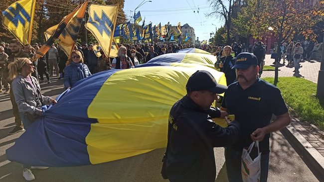 У Києві відбувається Марш УПА: учасники збираються оголосити вимоги Зеленському 05 У Києві відбувається Марш УПА: учасники збираються оголосити вимоги Зеленському 05