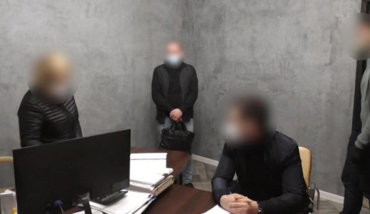 Нотариус Дышлева и госрегистратор Махортов задержаны в Одессе за махинации с реестрами. ВИДЕО+ФОТО (обновлено)