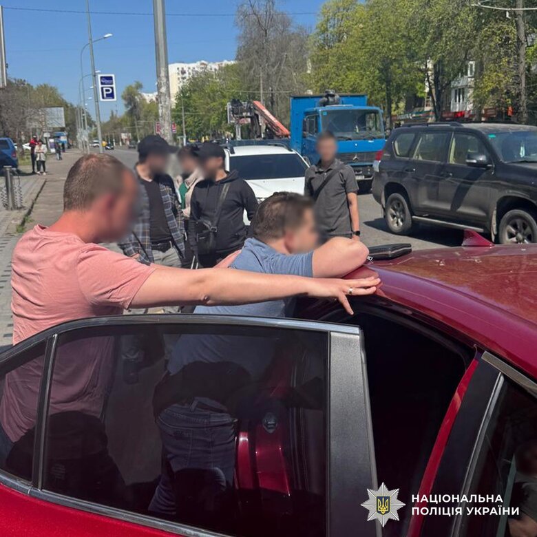 шахрай псевдоадвокат