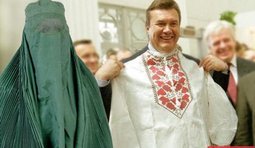 Виктор и Людмила Януковичи на шопинге