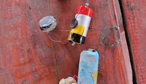 Окупанти розкидали в Маріуполі вибухівку під виглядом дитячих іграшок. ФОТО