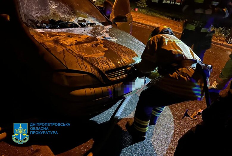 Поджег три автомобиля ВСУ. Задержан мужчина в Днепре