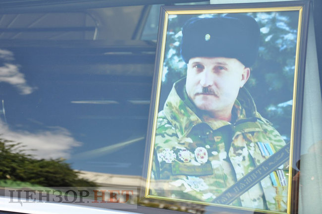 Із воїном Донбасу Андрієм Івановим, який стріляв по Беркуту 20 лютого на Майдані, попрощалися в Києві 25