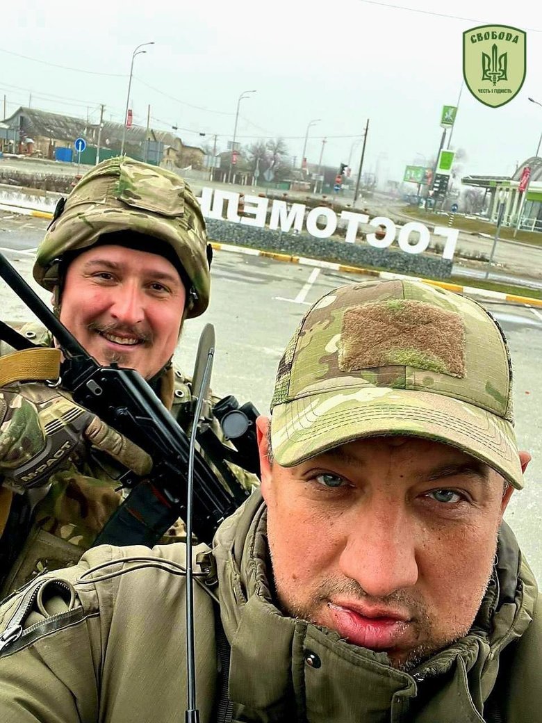 Комбат Петро Кузик: Першими на наші позиції гонять тих нещасних, кого повиловлювали в ДНР і ЛНР. Автомати у них іржаві, а замість військових квитків – невідомо які довідки 05