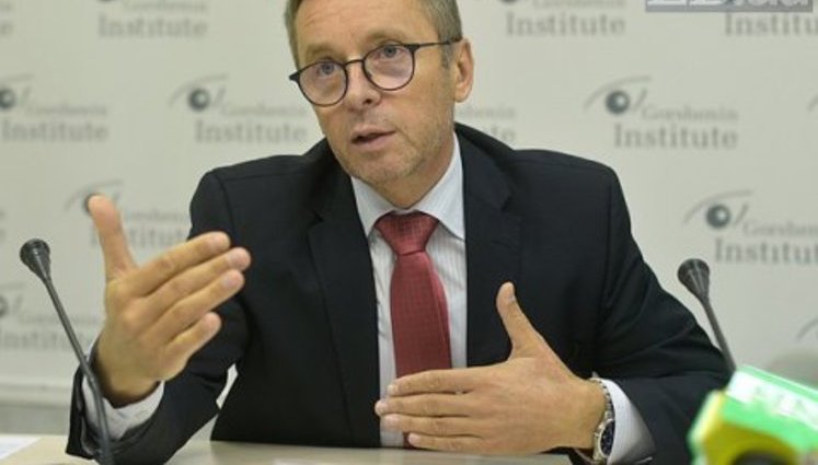 Темпи економічного зростання України недостатні, - Міклош