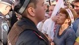 Под Печерским судом милиция разгоняет митинг сторонников Тимошенко: есть арестованные