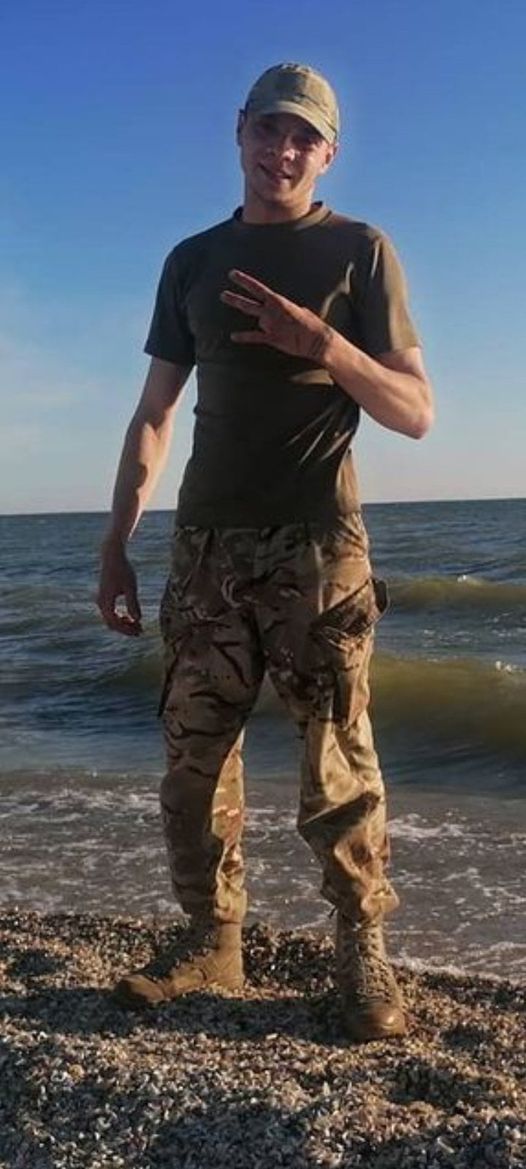24-річний український воїн Демян Данилів загинув 13 вересня внаслідок російського обстрілу поблизу Причепилівки 01