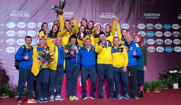 Женская сборная Украины стала лучшей на чемпионате Европы по вольной борьбе. ФОТО
