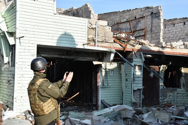 Віцемаршалок Сейму Польщі Госієвська і віцеспікер Сейму Литви Саударгас відвідали зруйноване найманцями РФ Широкине 06