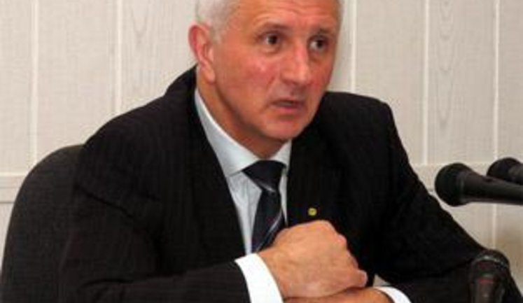 Заступник голови фракціїї БПП Анатолій Матвієнко: "Президент не вінницький, а одеський. Бізнес у нього не тільки у Вінниці"