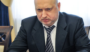 Законопроект про деокупацію ОРДЛО буде внесено в Раду у вересні після консультації з іноземними партнерами, - Турчинов