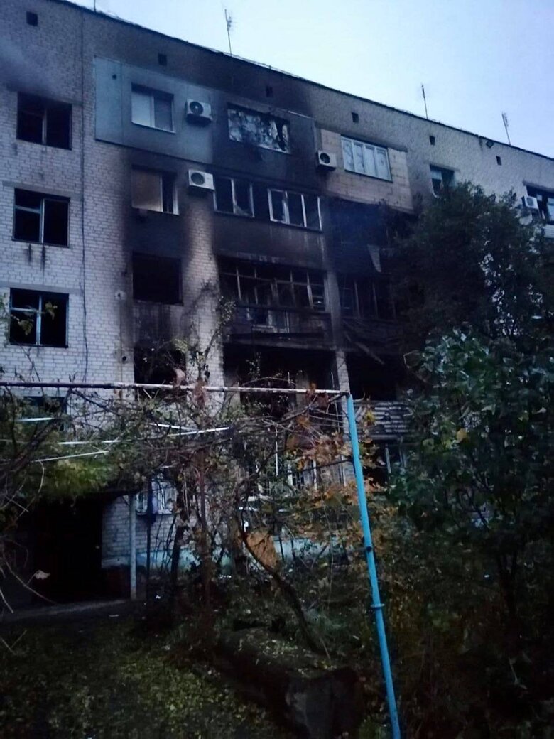 Оккупанты обстреляли Орехов и соседнее село зажигательными боеприпасами, - Старух 01
