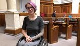Призываю не писать заявление на волонтерок, заступившихся за украинский язык, потому что это будет репрессией уровня Сталина, - Зинкевич обратилась к Брагару