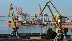 Санкції США паралізували найбільші нафтові порти Росії на Балтійському морі, – росЗМІ