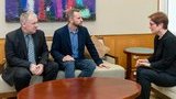 "Россия должна освободить всех украинских политзаключенных", - посол США Йованович встретилась с родственниками узников Кремля Выговского и Панова. ФОТО