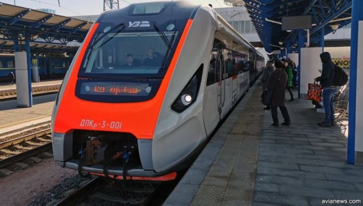 "Укрзалізниця" скоротила час у дорозі потяга з Одеси в Ізмаїл до двох годин
