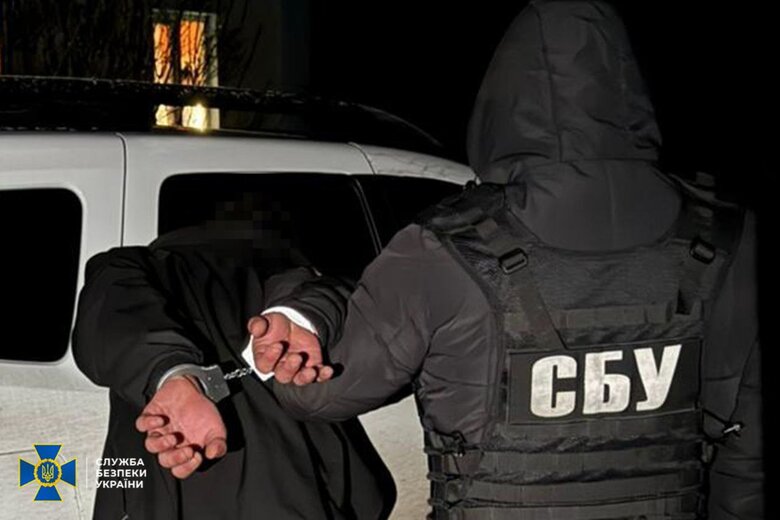 СБУ затримала агентів РФ на Кіровоградщині, які шпигували за колонами ЗСУ