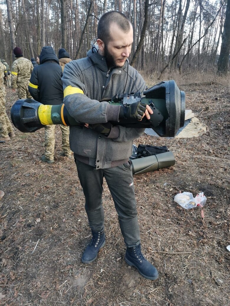 Володимир Шередега: Генерал їде із перевіркою до госпіталю. У всього медичного персоналу одразу інфаркт. Поки чекають, пів дня хворих не випускають із палат 01