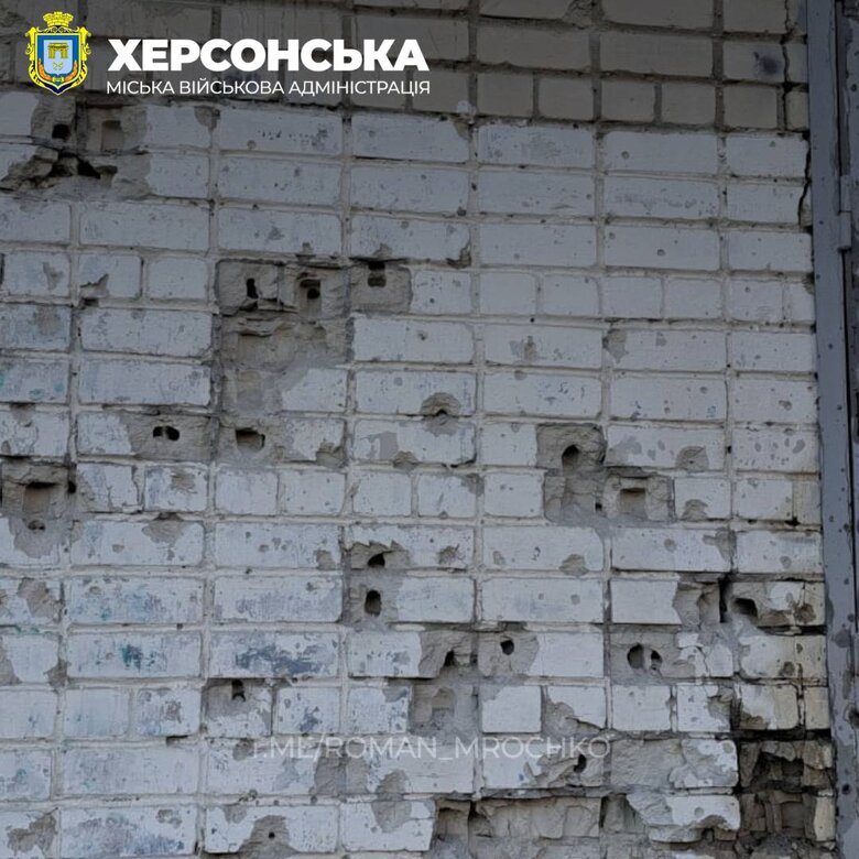 Consequences of enemy shelling of Kherson 06