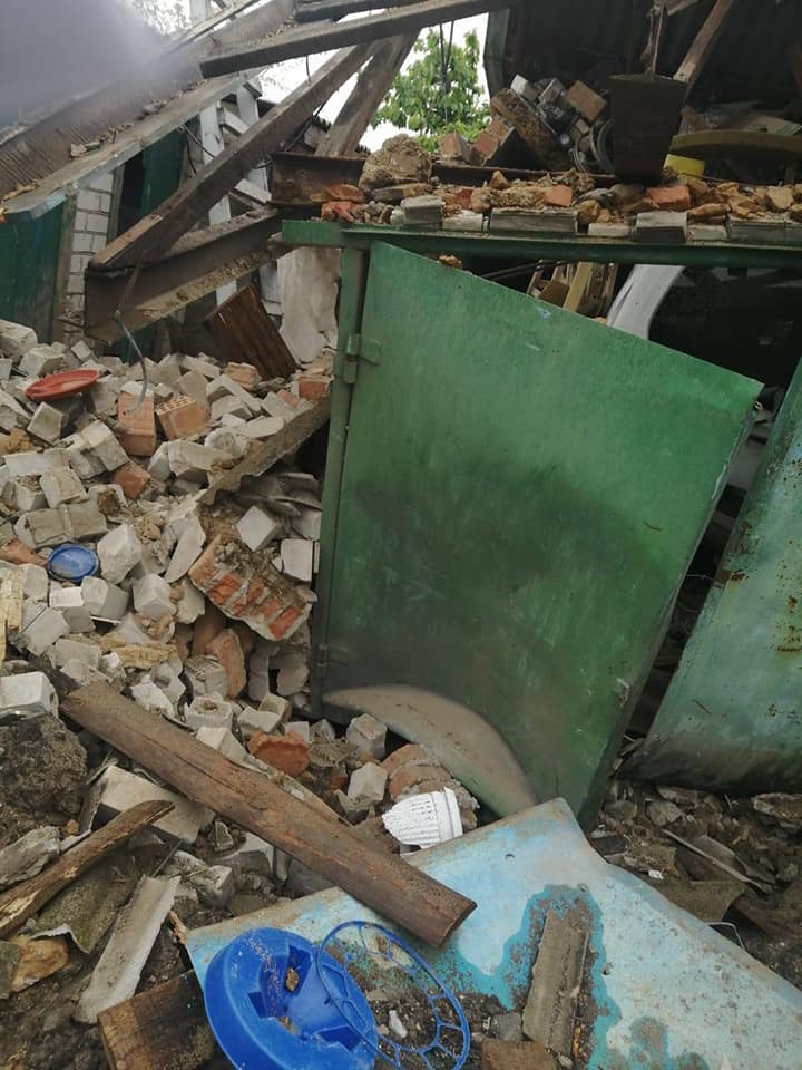 Consequences of shelling of Hulyaypole by Russian occupants 06