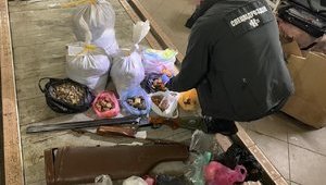 СБУ заблокувала нелегальний збут бурштину в країни Східної Азії. Вартість щомісячних партій сягала 2 млн грн. ВІДЕО+ФОТОрепортаж