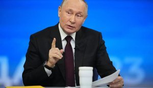 Supply of Tomahawk missiles to Ukraine will be new level of escalation in relations with US, - Putin
