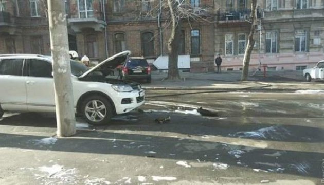 Volkswagen Touareg заступника голови одеського апеляційного суду Джабурії намагалися спалити, - поліція 01
