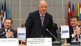 Замість Апакана СММ ОБСЄ в Україні очолить турецький дипломат Чевік