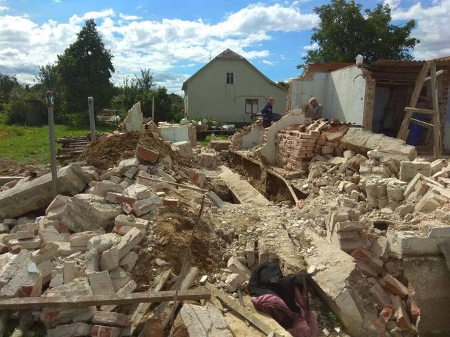 При обрушении фундамента здания во Львовской области погиб мужчина, - ГСЧС 01 При обрушении фундамента здания во Львовской области погиб мужчина, - ГСЧС 01