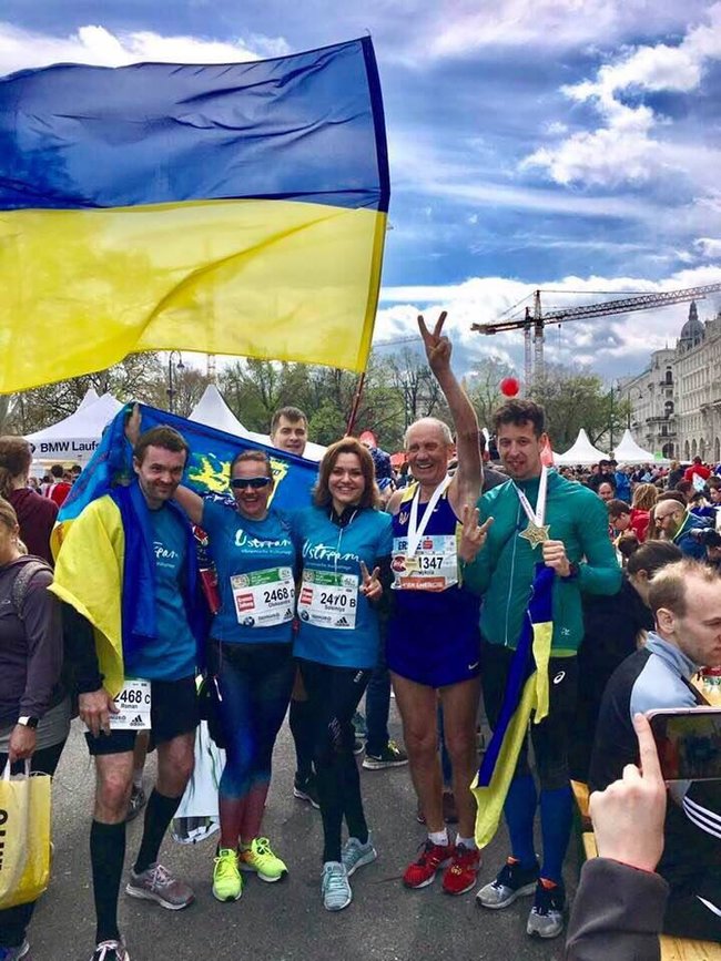 Українці взяли участь у Віденському міжнародному марафоні: є призові місця 01