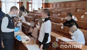 Розкрито шахрайську схему проходження студентами-медиками іспиту "КРОК", - Офіс генпрокурора. ФОТОрепортаж