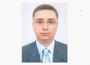 Задержанным во Франции украинцем, подделавшим свидетельство о своей смерти, оказался разыскиваемый за мошенничество Малиновский 02