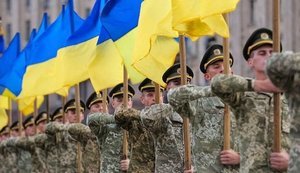 У держбюджеті передбачено 3 мільярди на формування сил тероборони ЗСУ, – Хомчак