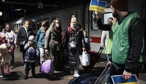 В Європі продовжує зростати кількість українців з тимчасовим захистом: статистика за країнами