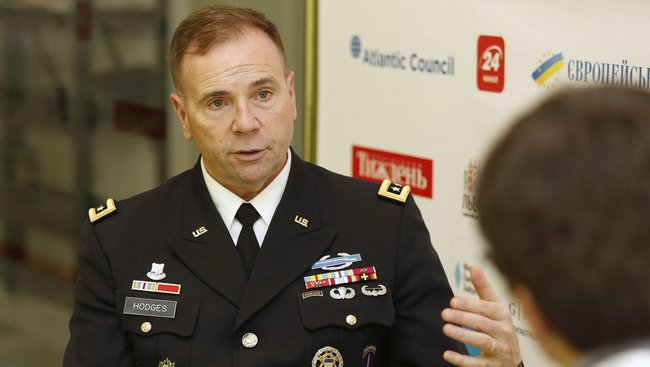 Бен Ходжес: Коли б‘ють, треба давати здачі, - доступно про безпеку Чорноморського регіону - від американського генерал-лейтенанта 01