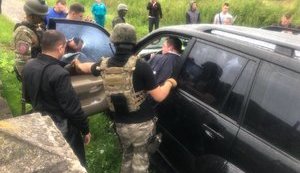 На хабарі 68,7 тисяч затримано мера міста Сколе Москаля, - Луценко. ФОТО