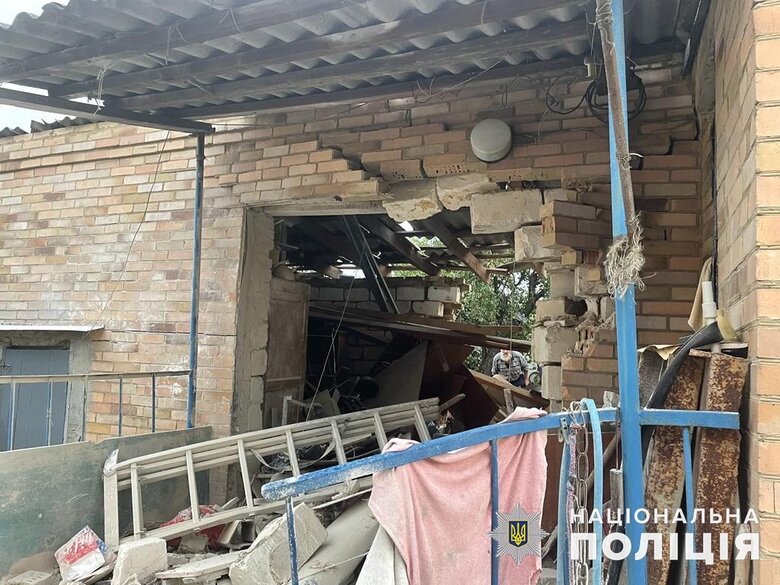 Доба на Донеччині: рашисти обстріляли 11 населених пунктів 08