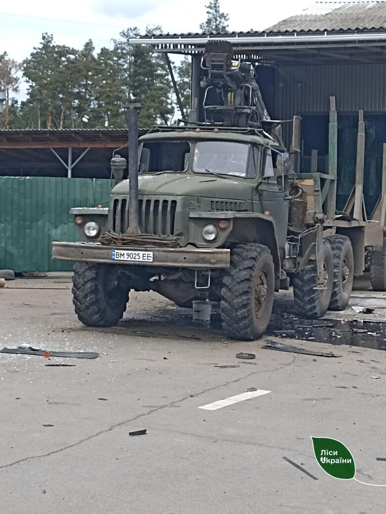 In Sumy, a drone attacked a forestry vehicle