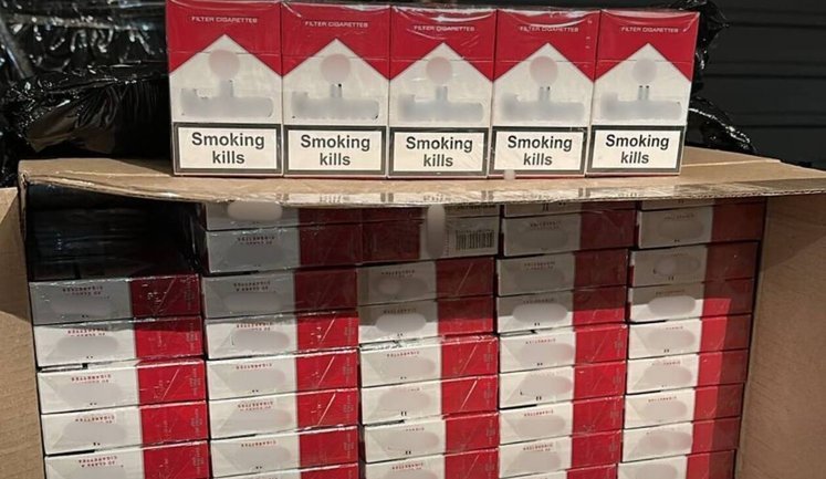 БЕБ викрило схему збуту контрафактних сигарет у Києві на понад 15 мільйонів. ФОТО