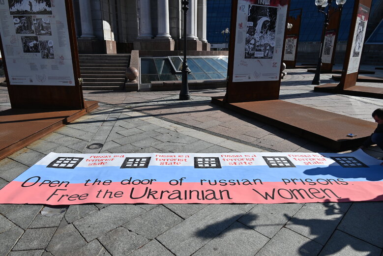 У Києві відбулася акція на підтримку цивільних жертв насильницьких зникнень 30