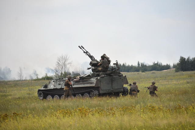 Бригадні тактичні навчання ВДВ відбуваються в 4 регіонах України 03